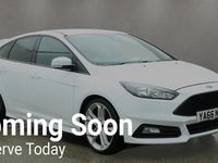 Used Ford Focus ST 185 HP (136 kW) 2016 White Hatchback