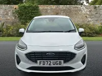 Used Ford Fiesta Titanium 125 HP (91 kW) 2023 White Hatchback