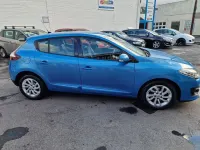 Used Renault Mégane Dynamique 110 HP (80 kW) 2015 Blue Hatchback