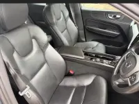 Used Volvo XC60 Momentum 250 HP (183 kW) 2019 Grey SUV