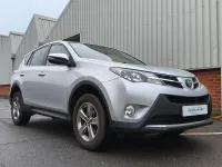 Usado Toyota RAV4 Business Edition 124 HP (91 kW) 2015 Prateado SUV