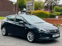 Second-hand Vauxhall Astra Design Edition 100 CP (73 kW) 2016 Verde Hatchback
