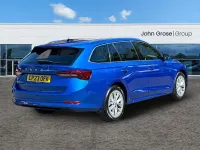 Gebraucht Skoda Octavia SE L 2023 Blau Kombi