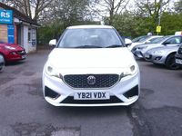 Used MG MG3 Exclusive 106 HP (77 kW) 2021 White Hatchback