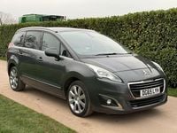 Używany Peugeot 5008 Allure 2015 Szary Minivan
