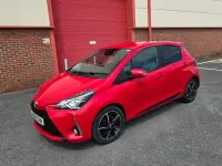 Used Toyota Yaris Design 111 HP (81 kW) 2018 Red Hatchback