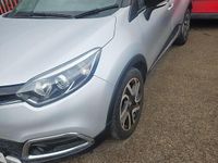 Used Renault Captur Signature 90 HP (66 kW) 2017 Silver SUV