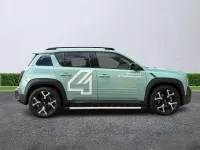 Used Renault R4 Komfort 110 kW (150 HP) 2025 Green Hatchback