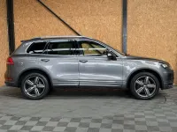 Używany VW Touareg R-line 245 KM (180 kW) 2013 Szary SUV