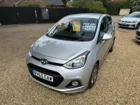 Used Hyundai i10 Premium 87 HP (63 kW) 2015 Silver Hatchback