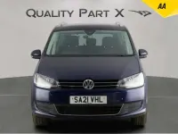 Usado VW Sharan SE 150 HP (110 kW) 2021 Azul Monovolume
