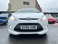 Used Ford Fiesta Zetec 2010 White Hatchback