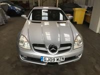 Used Mercedes SLK200 184 HP (135 kW) 2009 Silver Cabriolet