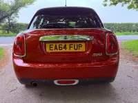 Used Mini Cooper Hatch 134 HP (98 kW) 2014 Red Hatchback