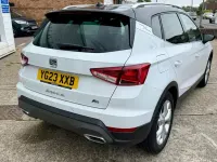 Used Seat Arona FR 110 HP (80 kW) 2023 White SUV