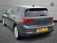 Gebraucht VW Golf VIII Match 200 PS (147 kW) 2025 Grau Kleinwagen