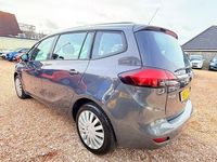 Used Vauxhall Zafira 140 HP (102 kW) 2015 Grey MPV