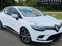 Used Renault Clio Play 110 HP (80 kW) 2019 White Hatchback