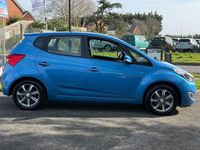 Used Hyundai ix20 SE 125 HP (91 kW) 2016 Blue Hatchback