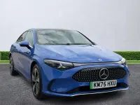Begagnad Mercedes CLA 250+ 200 kW (272 HK) 2025 Blå Sedan