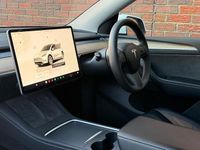 Usado Tesla Model Y RWD 219 kW (299 HP) 2024 SUV