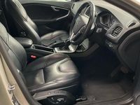 Used Volvo V40 Inscription 150 HP (110 kW) 2019 Gold Hatchback