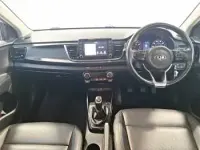 Used Kia Rio 2017 White Hatchback