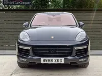 Usado Porsche Cayenne Turbo S 570 HP (419 kW) 2017 Azul SUV