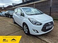 Used Hyundai ix20 SE 115 HP (84 kW) 2015 White Hatchback