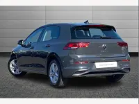 Gebraucht VW Golf VIII Life 130 PS (95 kW) 2023 Grau Kleinwagen