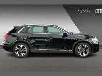 Usado Audi Q8 e-tron Sport 250 kW (340 HP) 2023 Preto SUV