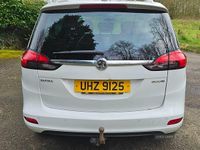 Used Vauxhall Zafira SRi 134 HP (98 kW) 2017 White MPV