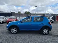 Used Dacia Sandero Lauréate 2015 Blue Hatchback
