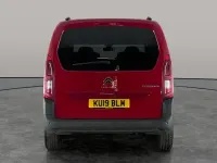 Used Citroën Berlingo Flair 110 HP (80 kW) 2019 Red MPV