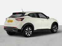 Used Nissan Juke Acenta 117 HP (86 kW) 2023 White SUV