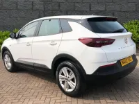 Used Vauxhall Grandland X S 128 HP (94 kW) 2022 White SUV