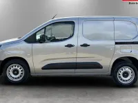 Begagnad Peugeot Partner 102 HK (75 kW) 2025 Minibuss