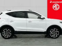 Used MG ZS Exclusive 111 HP (81 kW) 2023 White SUV