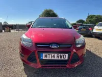 Used Ford Focus Zetec 115 HP (84 kW) 2014 Red Estate