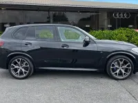 Begagnad BMW X5 M Sport 2023 Svart SUV