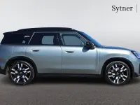 Usado Mini Countryman 168 CV (123 kW) 2024 Verde SUV