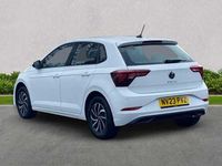 Used VW Polo Life 80 HP (58 kW) 2023 White Hatchback