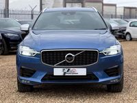 Used Volvo XC60 R-Design 190 HP (139 kW) 2018 Blue SUV
