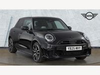Used Mini Cooper Hatch 113 kW (154 HP) 2025 Black Hatchback