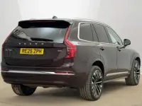 Usado Volvo XC90 Ultra 247 HP (181 kW) 2025 Vermelho SUV