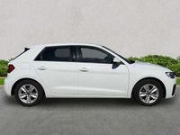 Used Audi A1 Design 94 HP (69 kW) 2022 White SUV
