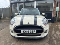 Used Mini Cooper Hatch 136 HP (100 kW) 2016 White Hatchback