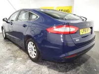 Used Ford Mondeo Zetec 120 HP (88 kW) 2016 Blue Hatchback