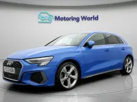 Używany Audi A3 S-Line 110 KM (80 kW) 2023 Niebieski Sedan/Limuzyna