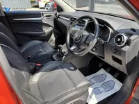 Used MG ZS Exclusive 106 HP (77 kW) 2020 Orange SUV